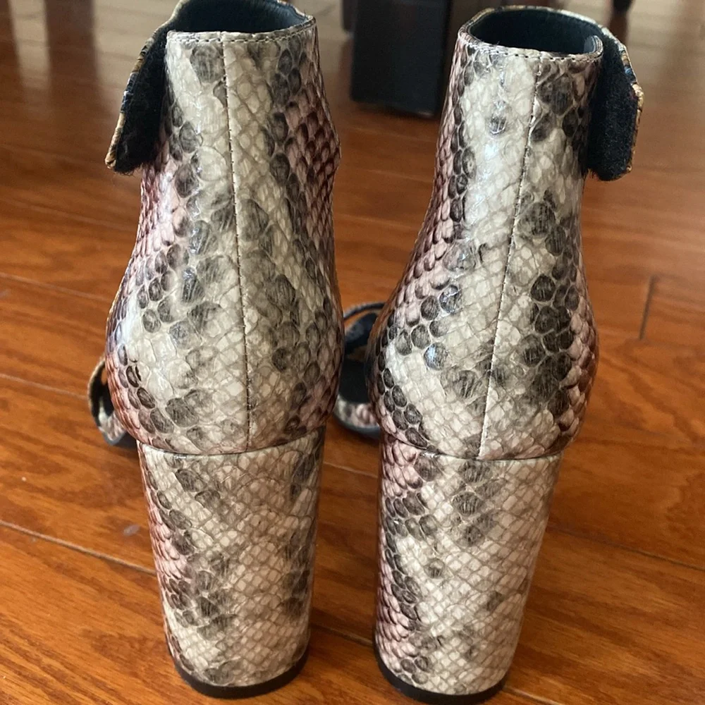 Jeffrey Campbell Lindsay Snake Print Heeled Sandal Size 8.5